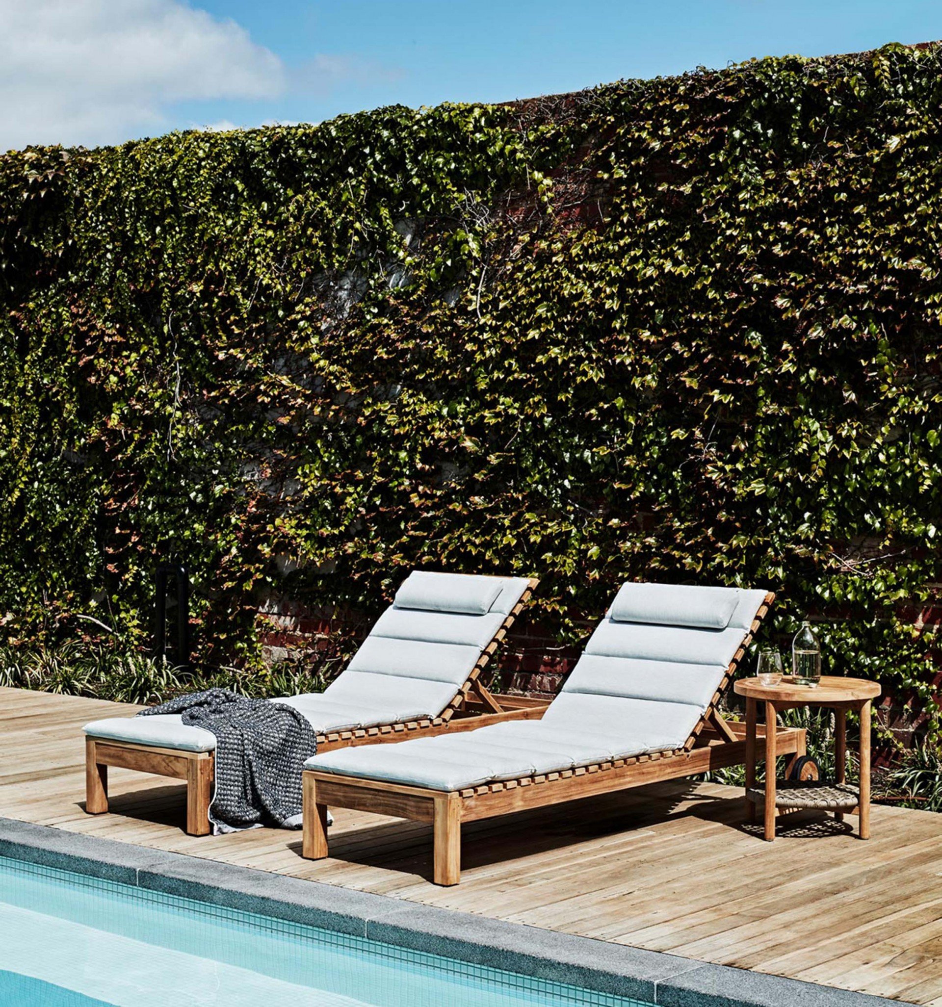 Artisan Exterior Outdoor Sunbeds & Daybeds from Globewest